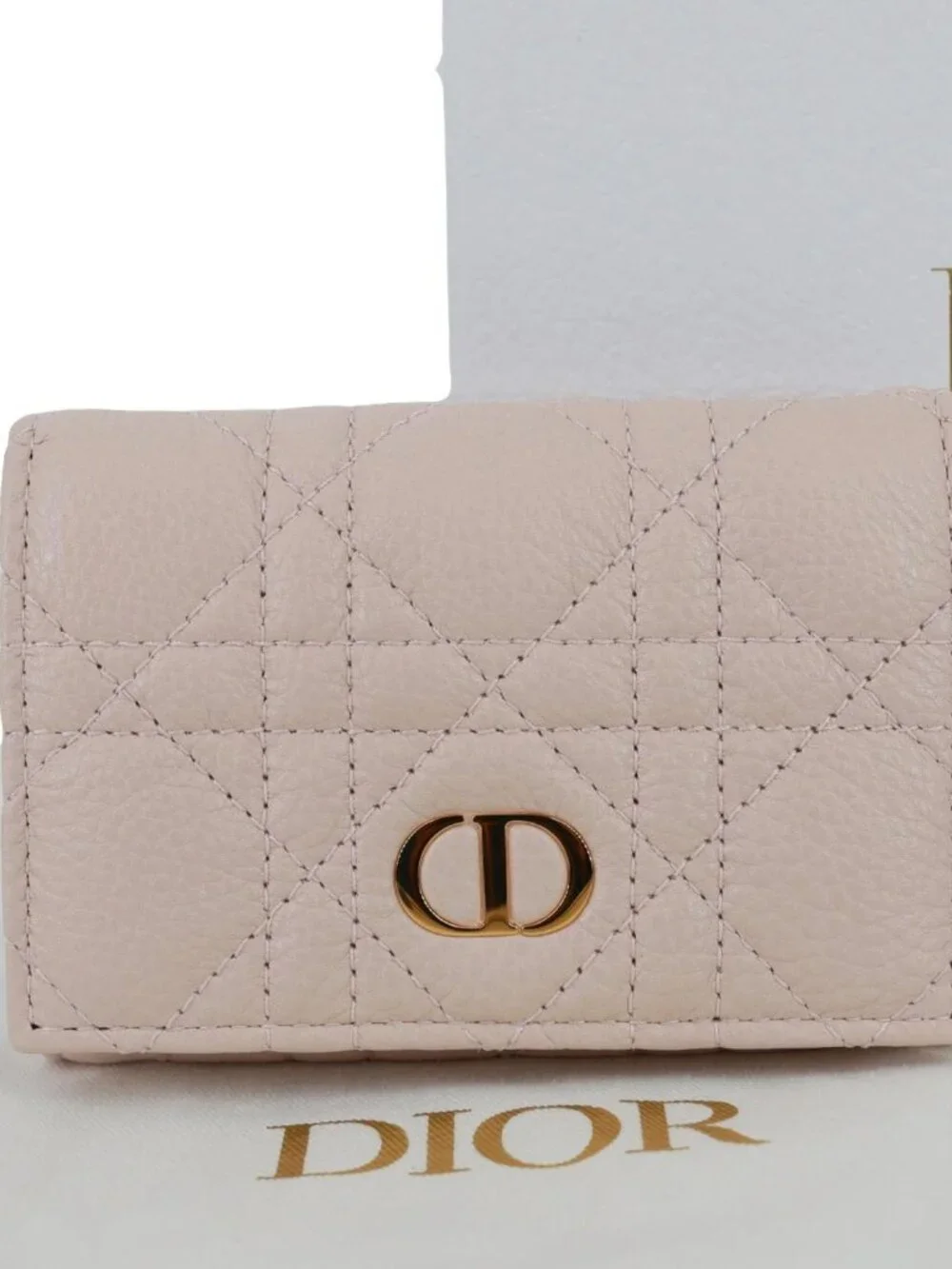CHRISTIAN DIOR Caro Glycine Supple Cannage Calfskin Leather Wallet Pink